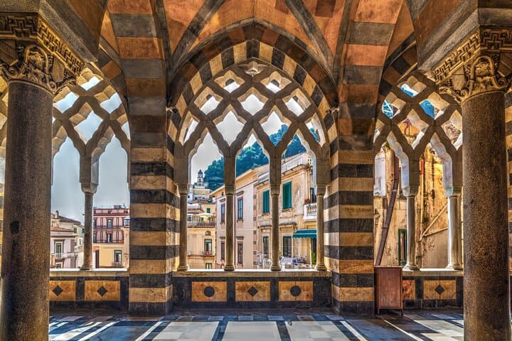 Private geführte Tour zu den Top-Sehenswürdigkeiten von Amalfi — Foto 2