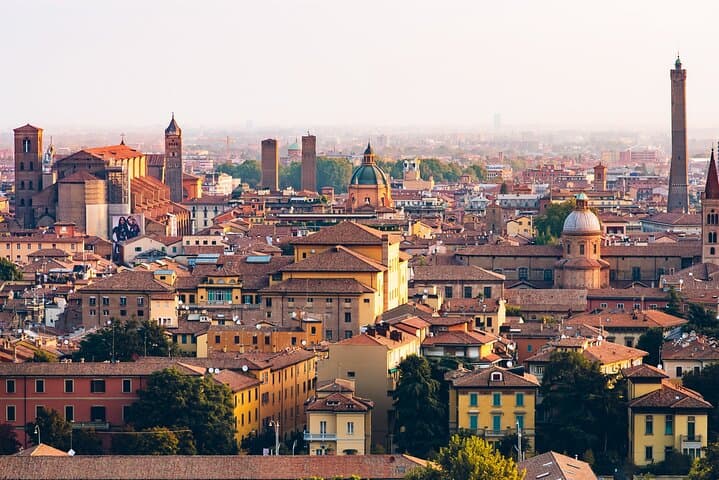 Bologna Stadt & die älteste Universität Europas - Private Führung — Foto 3