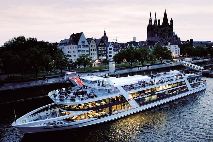 Rhein Abend Panorama Kreuzfahrt in Köln — Foto 4