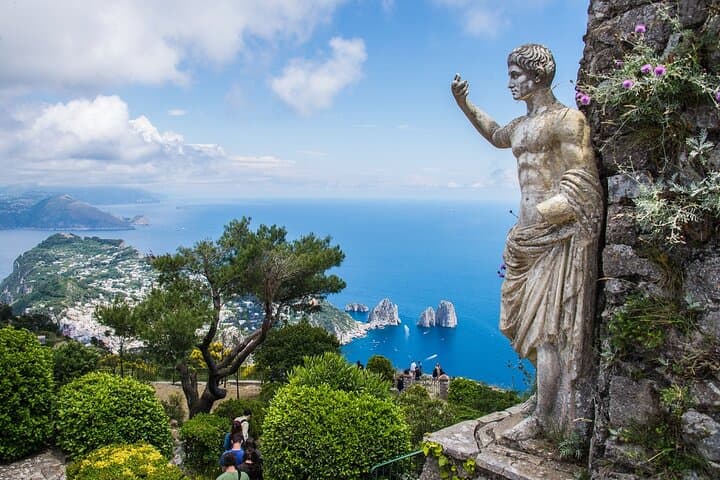 Esperienza nella Grotta Azzurra e Passeggiata a Capri — foto 4