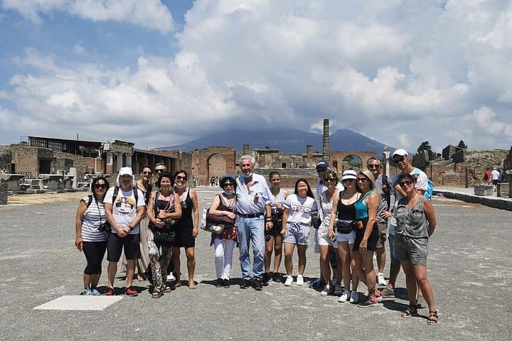 Napoli Landausflug Mt. Vesuvius und Pompeji Tagesausflug — Foto 2