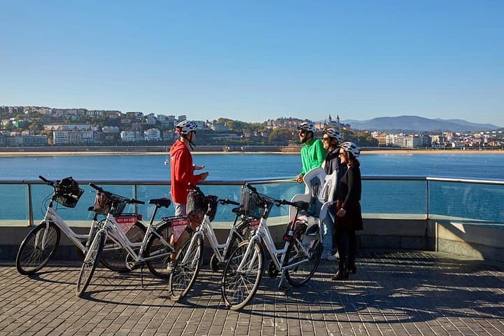 Visite en E-bike de San Sebastián : Histoire et Culture Basques