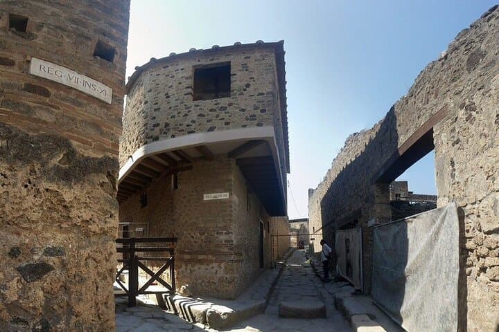 Pompeji Kleingruppentour mit Skip-the-Line-Tickets — Foto 3