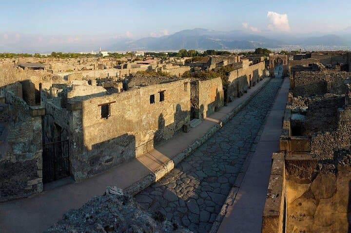 Pompeji Kleingruppentour mit Skip-the-Line-Tickets — Foto 4