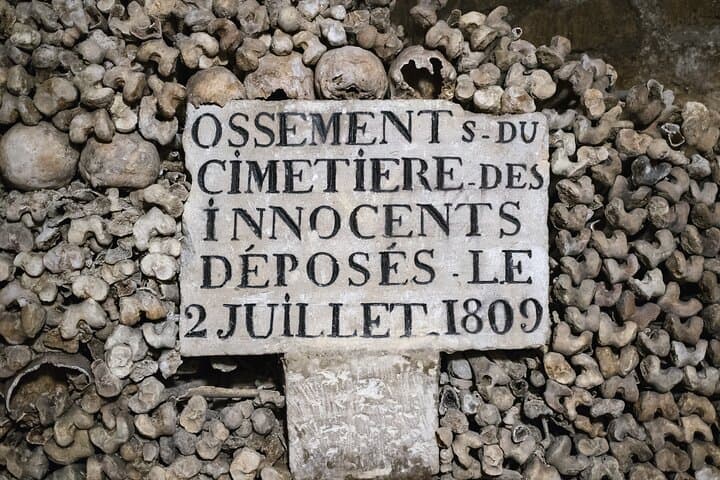 Paris Katakomben Tour mit eingeschränkten Bereichen — Foto 4