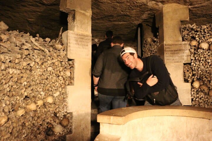 Paris Katakomben Tour mit eingeschränkten Bereichen — Foto 3