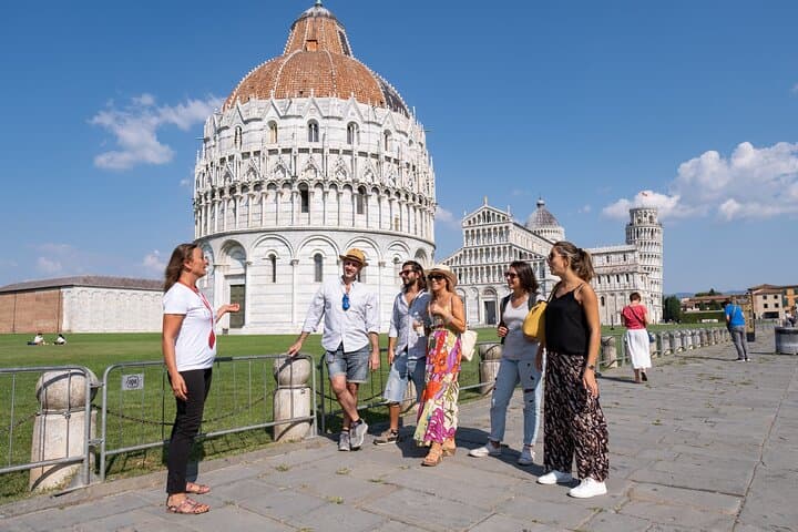 Tour di Pisa: Siti e Sapori con Degustazioni