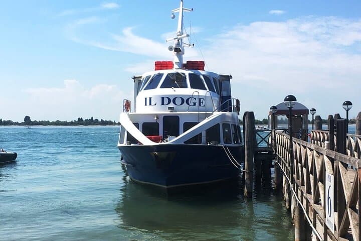Biglietto di andata e ritorno in barca da Punta Sabbioni a Venezia