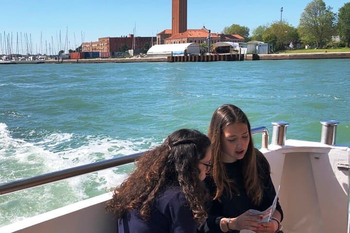 Biglietto di andata e ritorno in barca da Punta Sabbioni a Venezia — foto 4