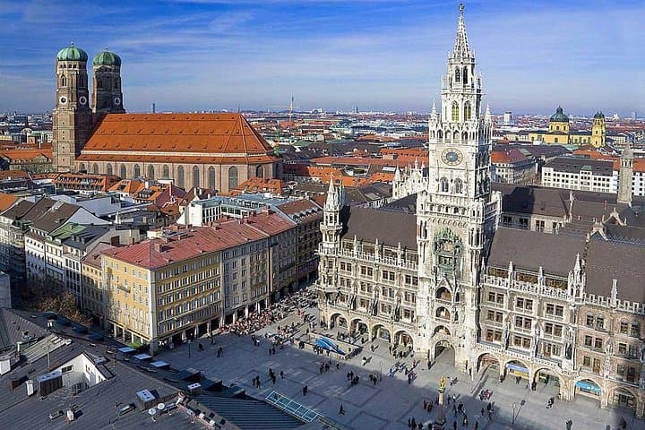 München auf eigene Faust (4-8 Stunden) mit englischem Chauffeur im Luxus-Van — Foto 4