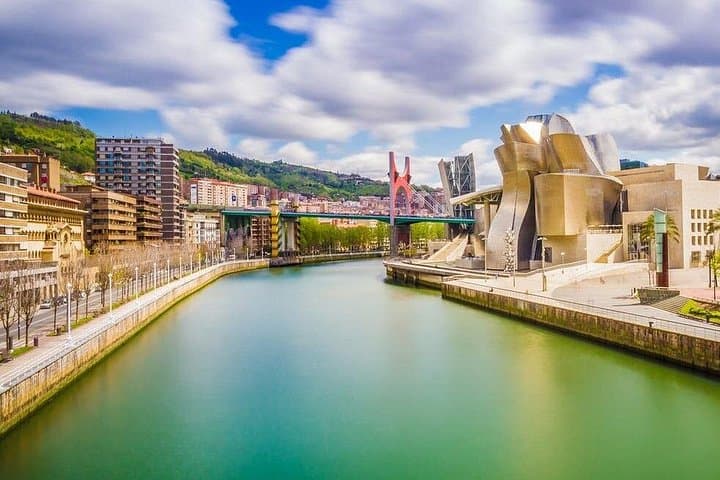 Trasferimenti Aeroporto di Bilbao: Dalla città di Bilbao all'Aeroporto di Bilbao BIO — foto 5