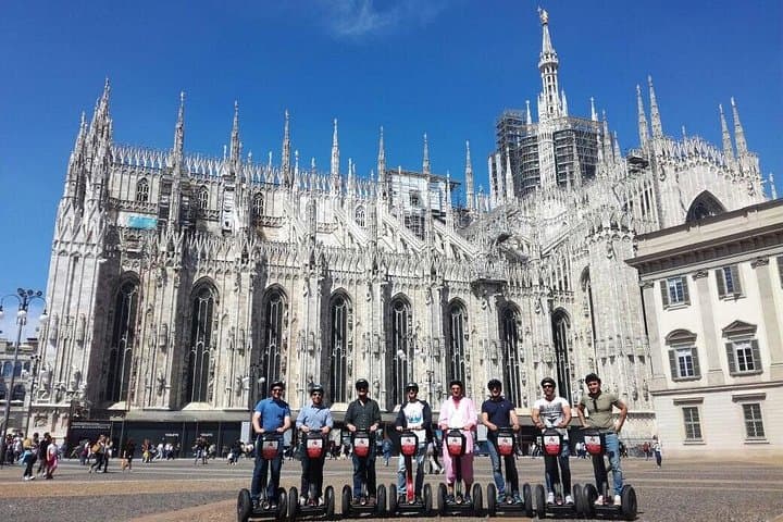 Milan : Visite en Segway avec un Guide Local - 2,5 Heures