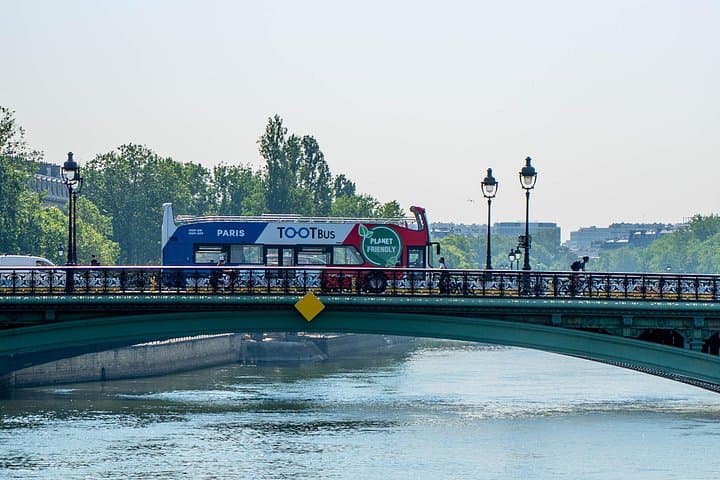 Tour in autobus Hop-on Hop-off Tootbus di Parigi con Crociera sul Fiume Senna — foto 2