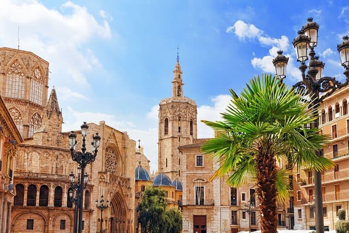 Tour a Pie por la Valencia Medieval — foto 3