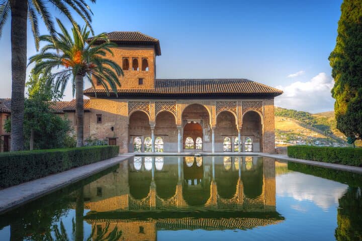 Tour Guidato dell'Alhambra e Biglietto per i Palazzi Nasridi — foto 5