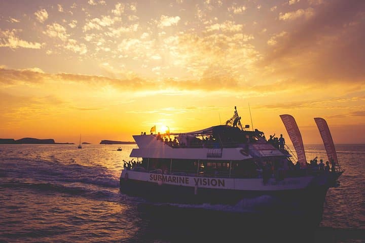 Croisière au coucher de soleil avec escales à la plage, Cala Comte et Cala Bassa — photo 1