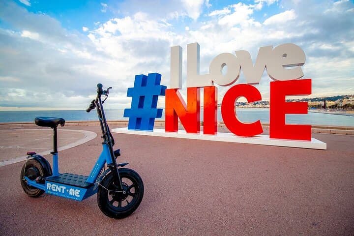 Alquiler de scooters y bicicletas eléctricas en Niza