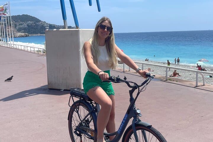 Alquiler de scooters y bicicletas eléctricas en Niza — foto 3