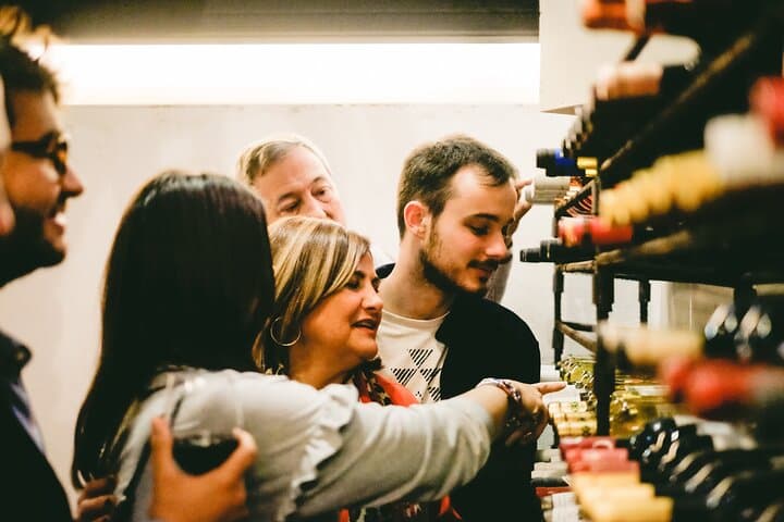 Visite du Quartier Juif de Séville en Petit Groupe avec Tapas et Boissons — photo 5