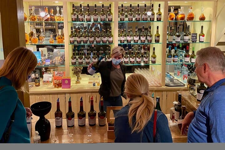 Gita di un giorno in piccoli gruppi da Parigi: Rouen, Honfleur, Etretat — foto 3