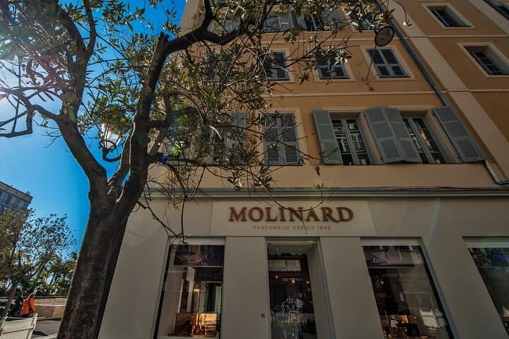 Laboratorio di Profumi Molinard Prestige a Nizza — foto 4
