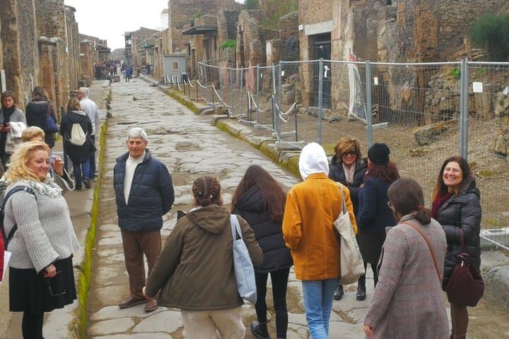 Privater Transfer von Neapel nach Positano oder Praiano, über Pompeji — Foto 4