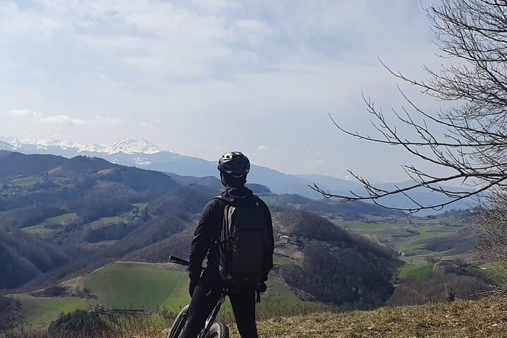Tour guidato in E-bike a Bologna con aperitivo — foto 5