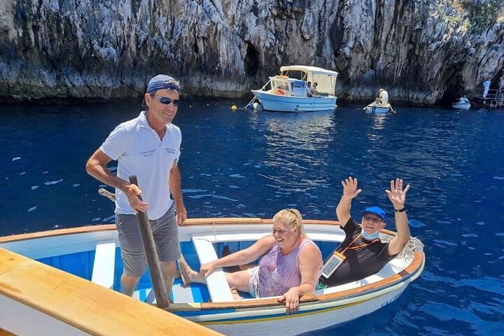Insel Capri und Blaue Grotte von Sorrento oder Positano oder Amalfi oder Salerno — Foto 4