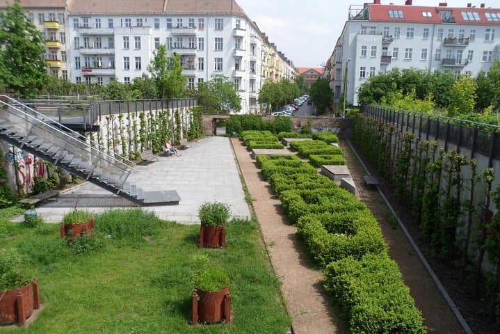 2,5-stündige Wanderung zu den Berliner Mauer- und Gedenkstätten — Foto 3