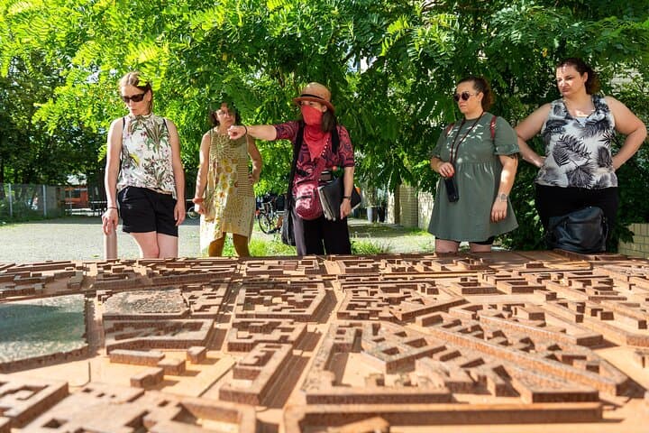 2,5-stündige Wanderung zu den Berliner Mauer- und Gedenkstätten