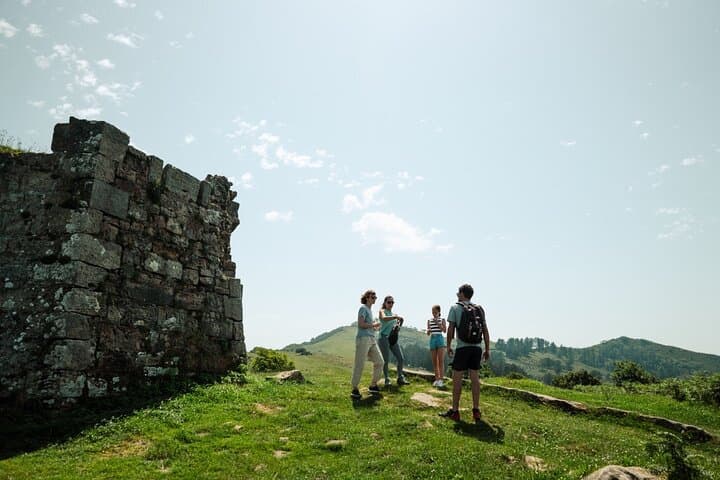 Excursión Privada de Senderismo Costero por el Camino de Santiago y Hondarribia con Almuerzo — foto 2