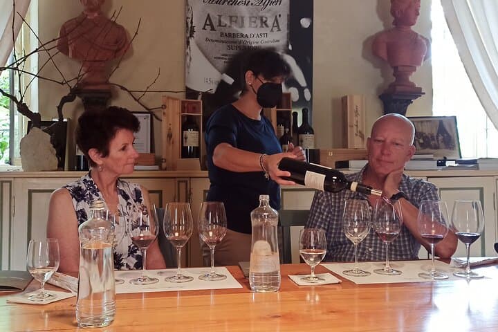 Langhe Wein- und Gourmettour ab Turin: Barolo und mehr — Foto 2