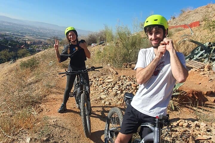 Tour privado en e-MTB por la Silla del Moro en Granada — foto 4