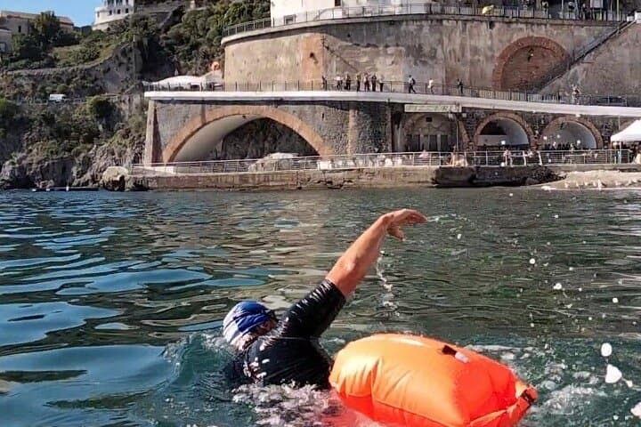 Schwimmerlebnis an der Amalfiküste mit Rettungsschwimmer