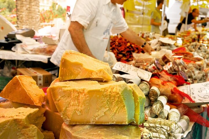 Tour Privado de Comida y Vino Francés a Pie en Le Marais, París — foto 5