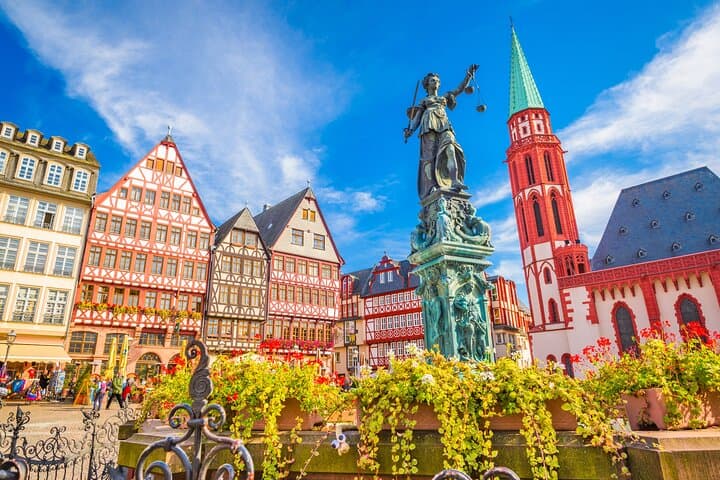 Köln: 1-Tag Private Tour nach Frankfurt mit dem Auto — Foto 2
