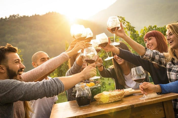 Wein- und Essenverkostungstour in Hamburgs Altstadt — Foto 3