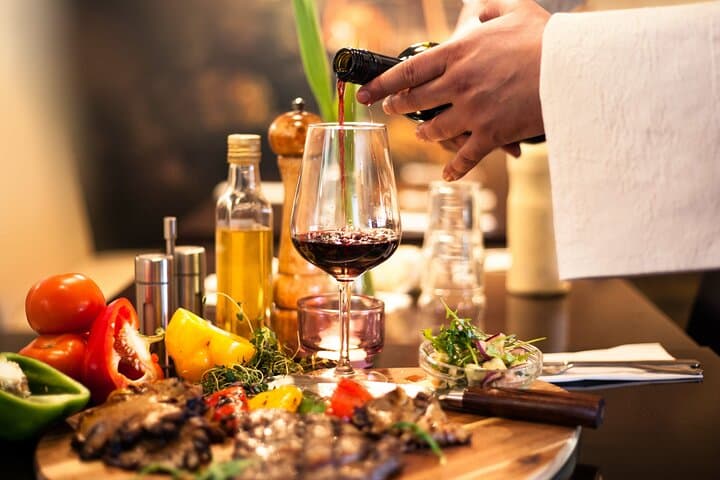 Wein- und Essenverkostungstour in Hamburgs Altstadt — Foto 4