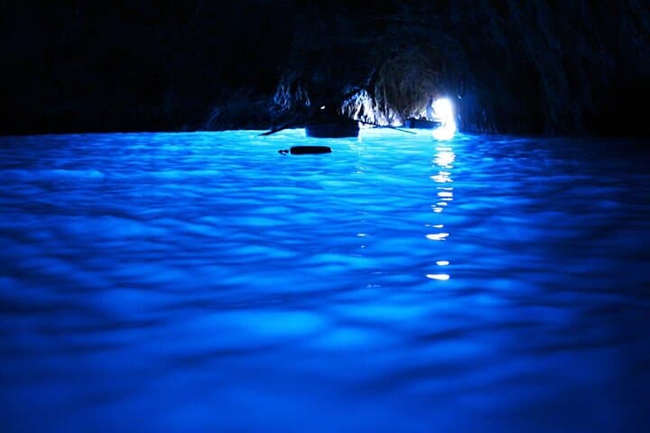 Geführte Capri-Tour mit Blauer Grotte ab Neapel