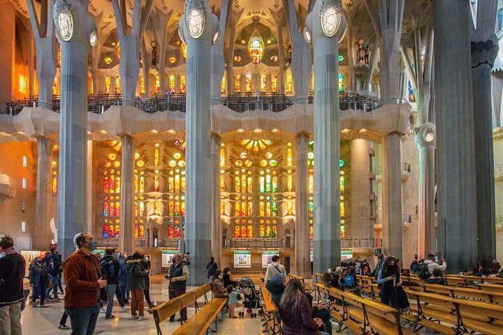 Sagrada Familia Kleingruppenführung mit Skip-the-Line Ticket — Foto 2