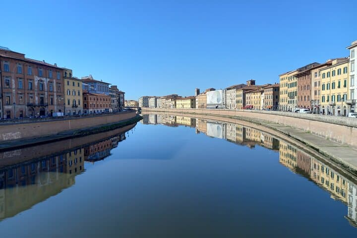 Paseo a Pie por Pisa Más Allá de la Torre Inclinada