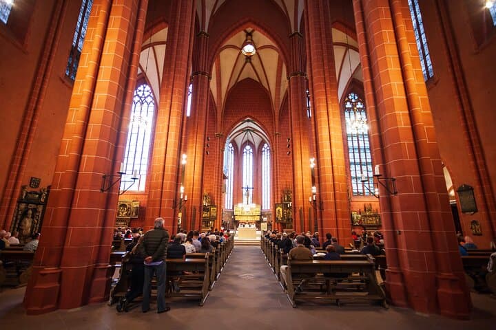 Tour Privado a Pie por el Casco Antiguo de Frankfurt — foto 3