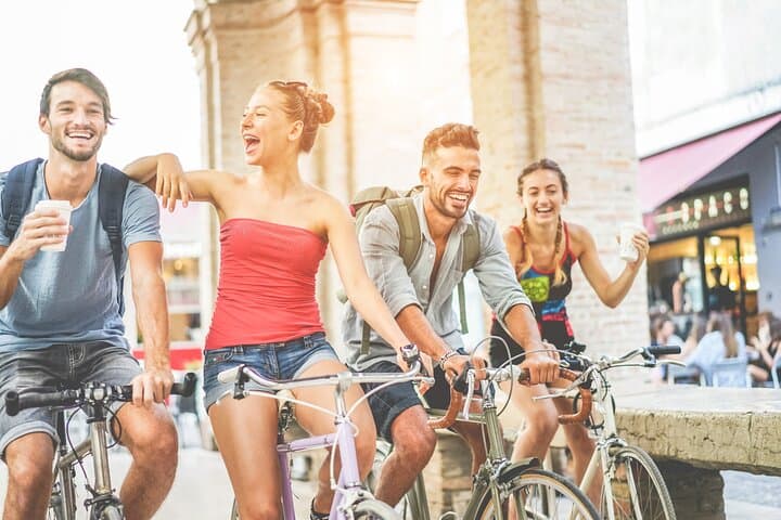 Tour en bicicleta por el casco antiguo de Múnich y la naturaleza