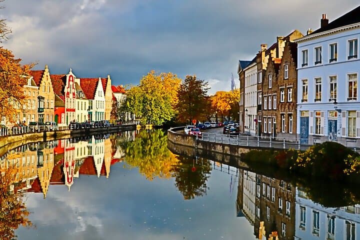 Bruges: I punti salienti e i tesori nascosti in piccoli gruppi da Parigi in minivan — foto 5