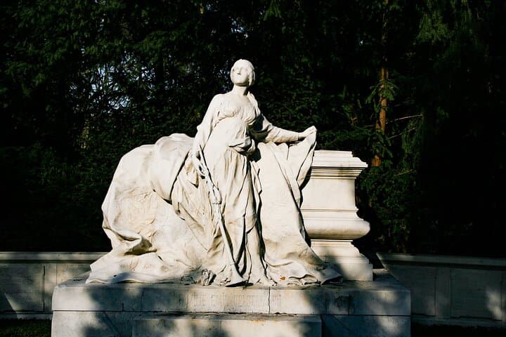 Geführte Tour über den Melatenfriedhof in Köln — Foto 3