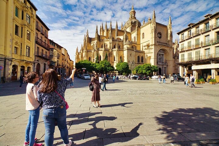 Geführte Tagestour nach Segovia und Ávila von Madrid — Foto 4