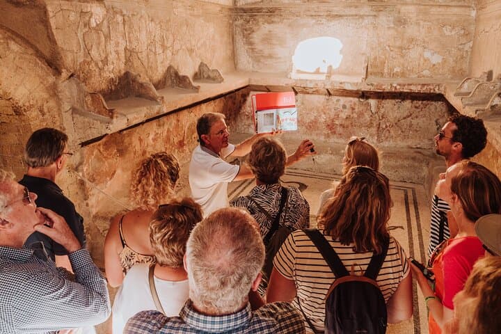 Tour di Gruppo Ridotto a Ercolano con un Archeologo — foto 4