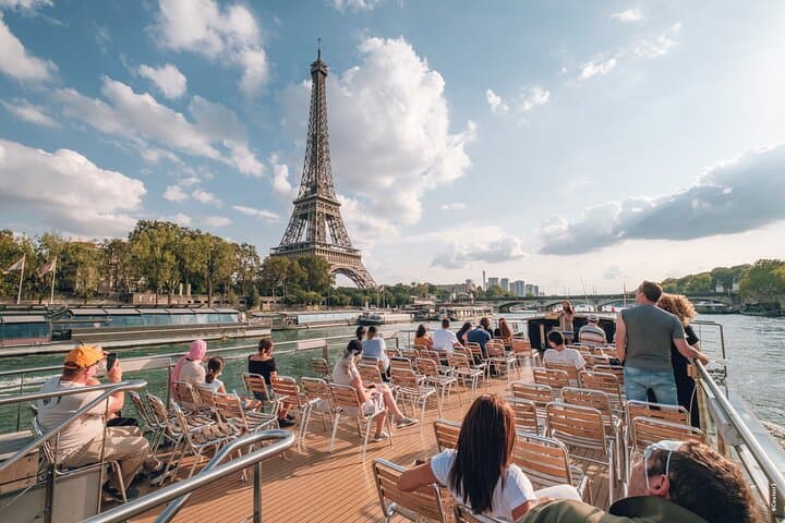 Sightseeing-Tour in Paris mit Seine-Flusskreuzfahrt ab Disneyland®