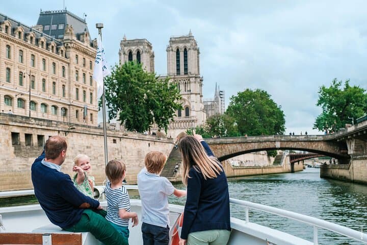 Sightseeing-Tour in Paris mit Seine-Flusskreuzfahrt ab Disneyland® — Foto 2
