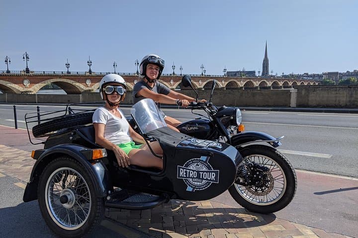 Burdeos en 3 horas con degustaciones, en un sidecar privado — foto 4